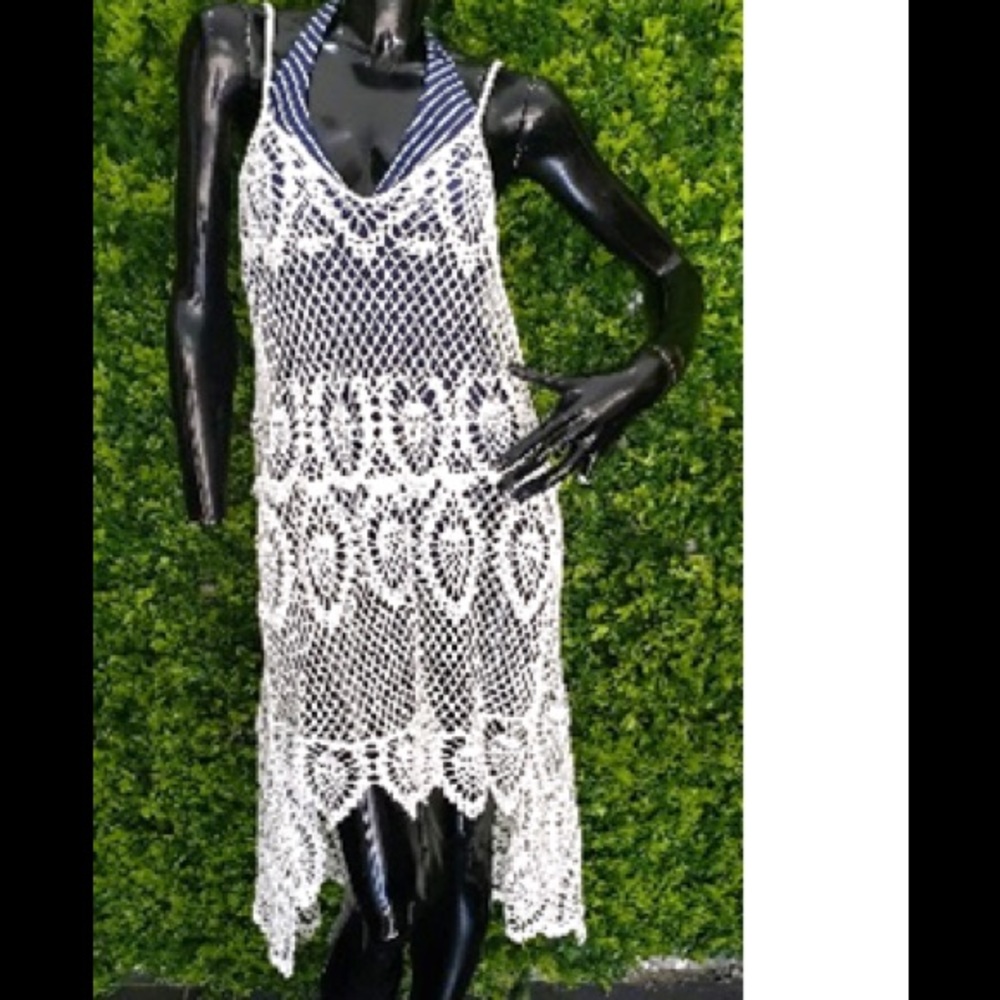 NWT crochet coverup 🔥